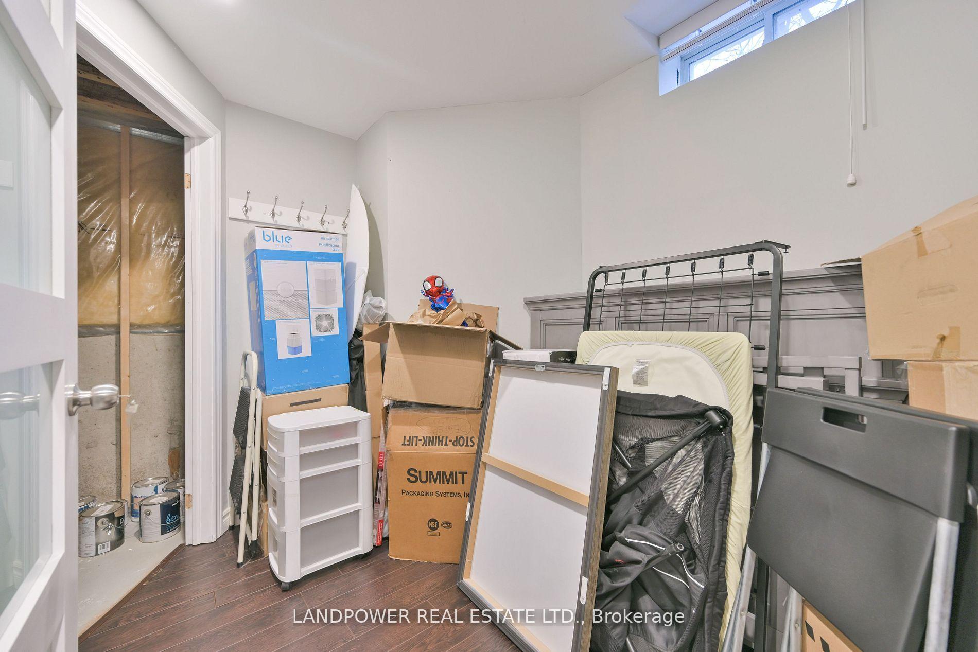 Photo 19 of 6 Tower Bridge Crescent, Markham, Berczy — HOMEH