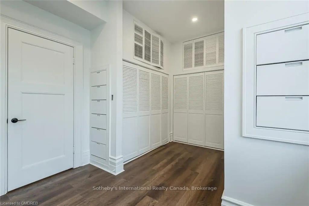 Photo 9 of 276 Aberdeen Avenue, Hamilton, Kirkendall — HOMEH