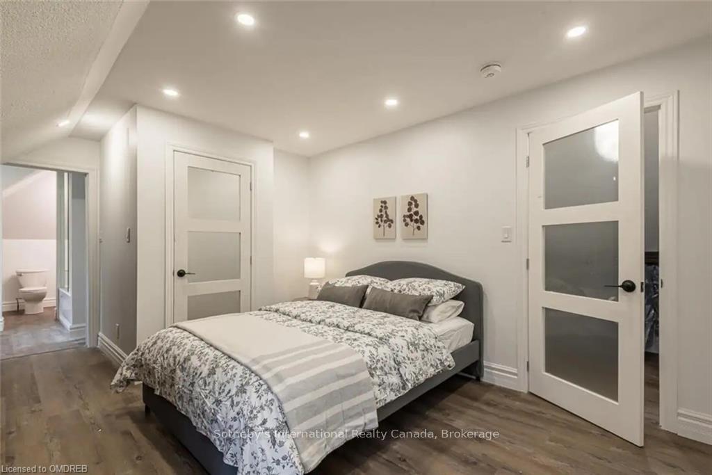 Photo 12 of 276 Aberdeen Avenue, Hamilton, Kirkendall — HOMEH