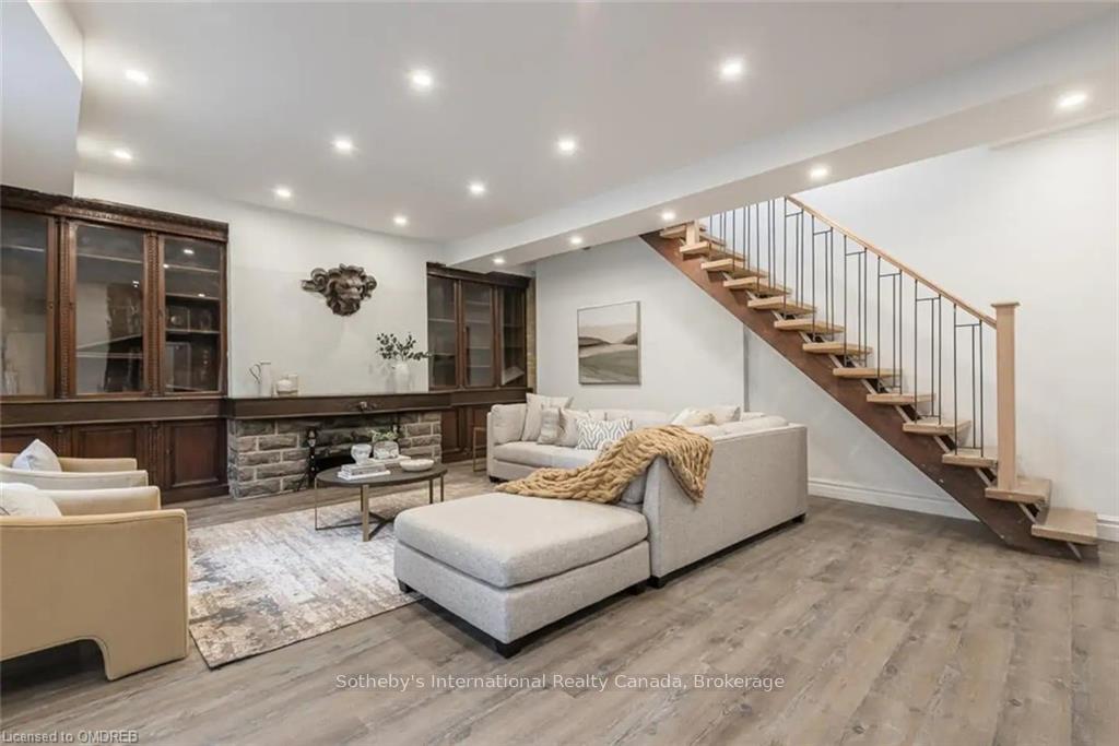 Photo 20 of 276 Aberdeen Avenue, Hamilton, Kirkendall — HOMEH