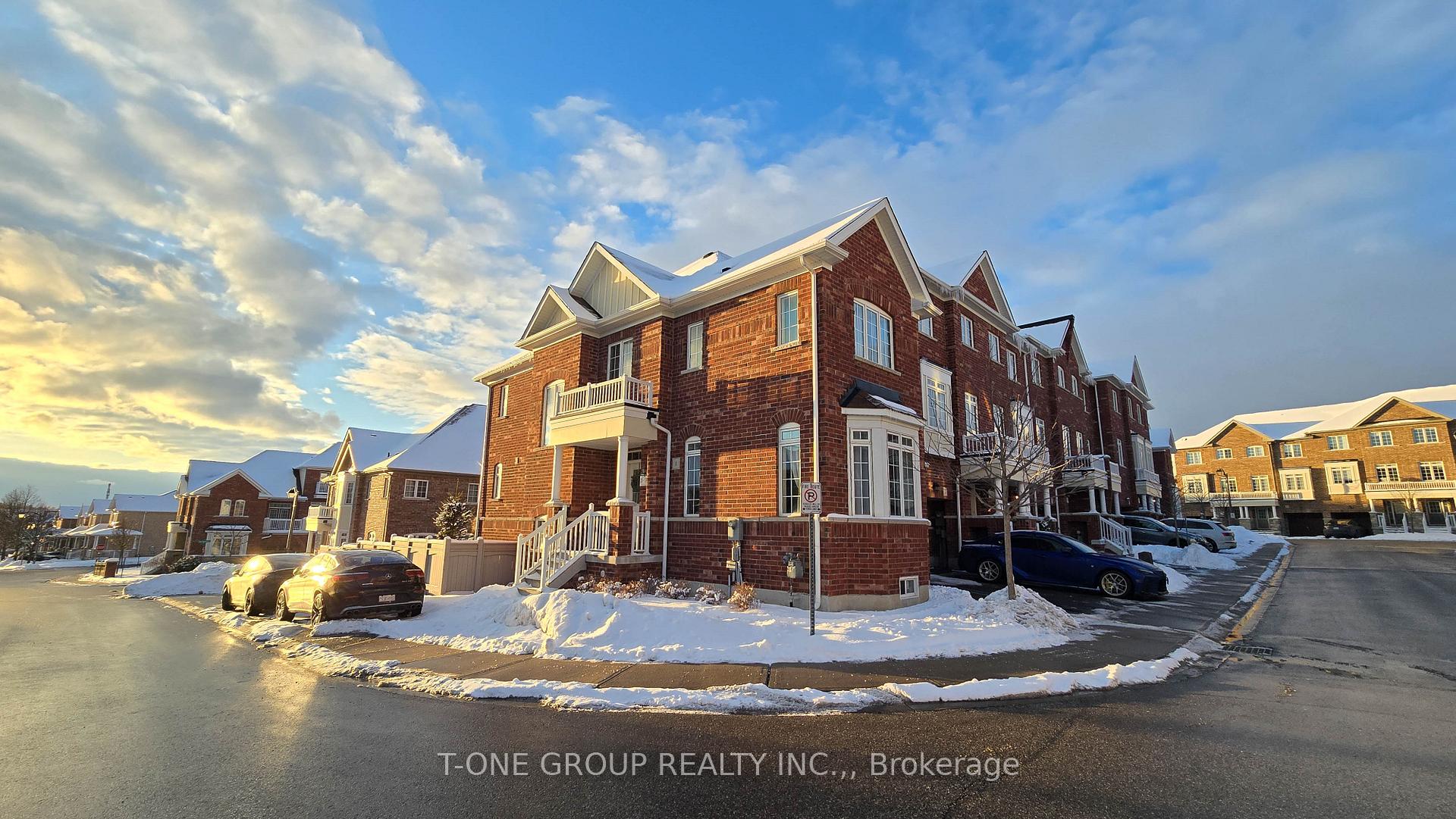 Front of 8 Larry Grove Way