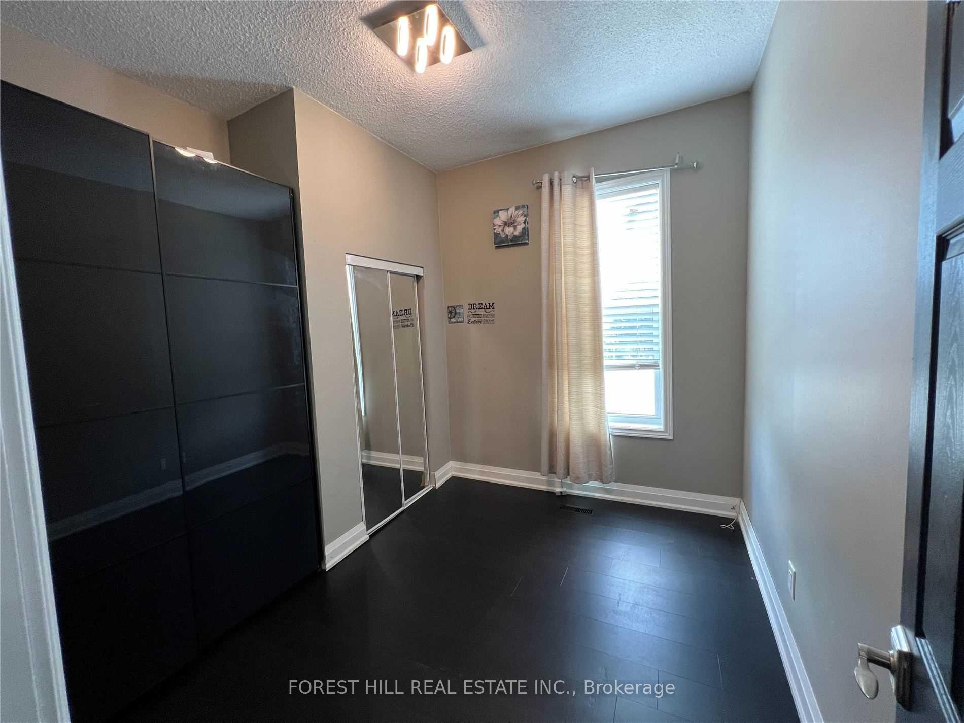 Photo 1 of Unit Upper, 136 Main Street E, Milton, Old Milton — HOMEH