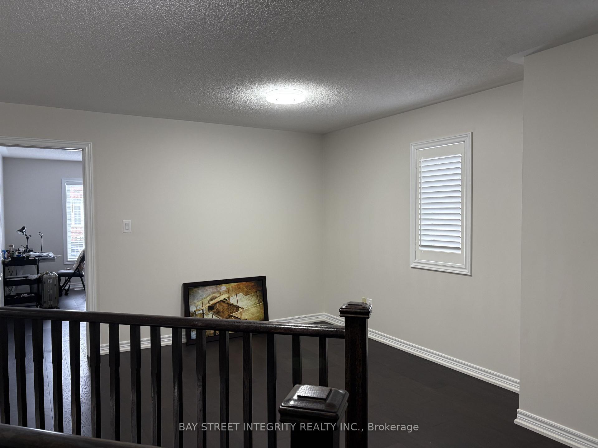 Photo 11 of 12 Corduroy Road, Markham, Victoria Manor-Jennings Gate — HOMEH