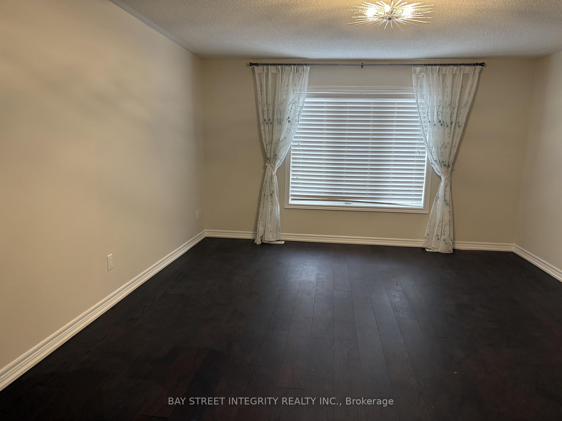 Photo 16 of 12 Corduroy Road, Markham, Victoria Manor-Jennings Gate — HOMEH