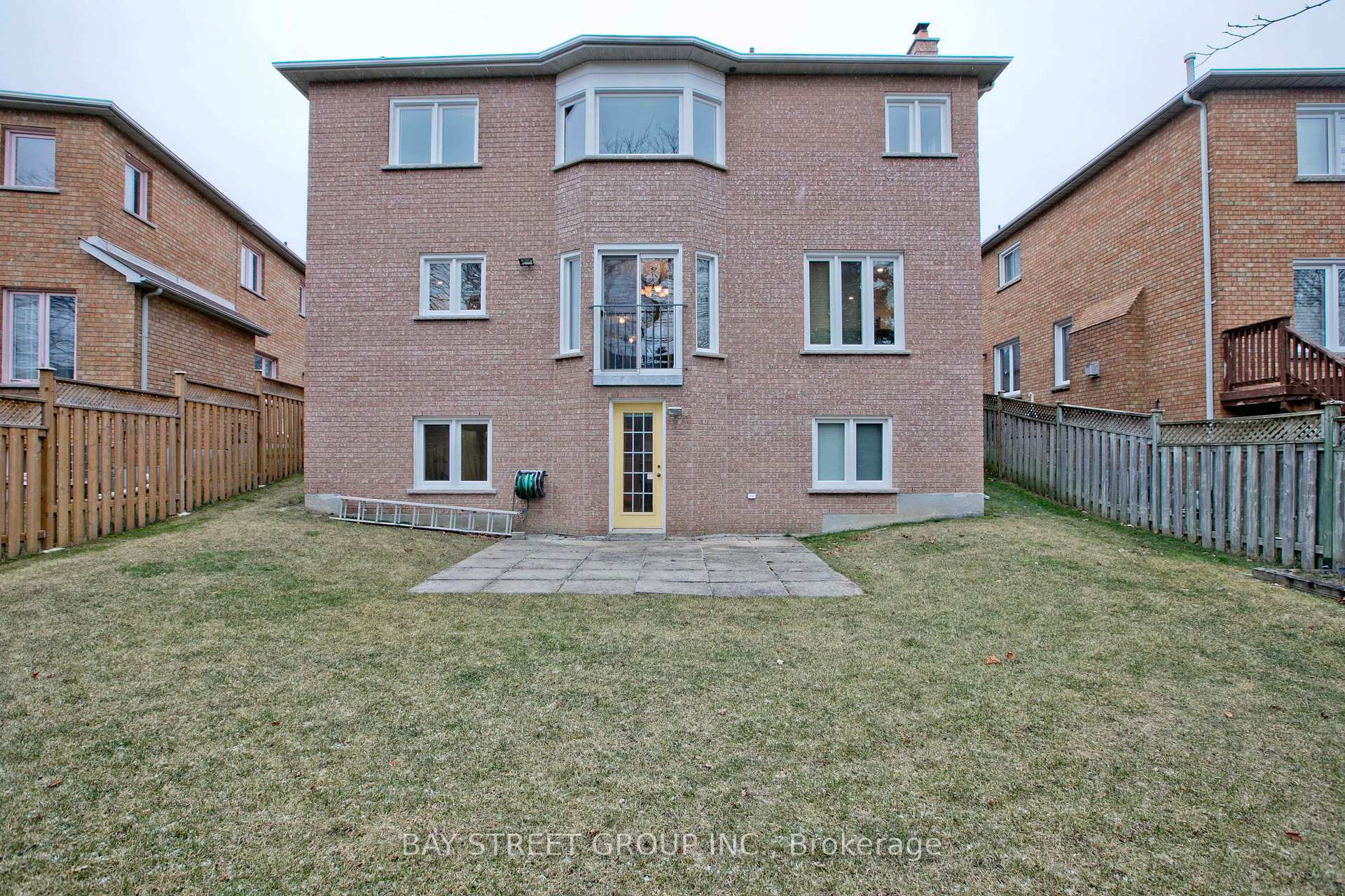 Photo 17 of 29 Webber Crescent, Markham, Unionville — HOMEH