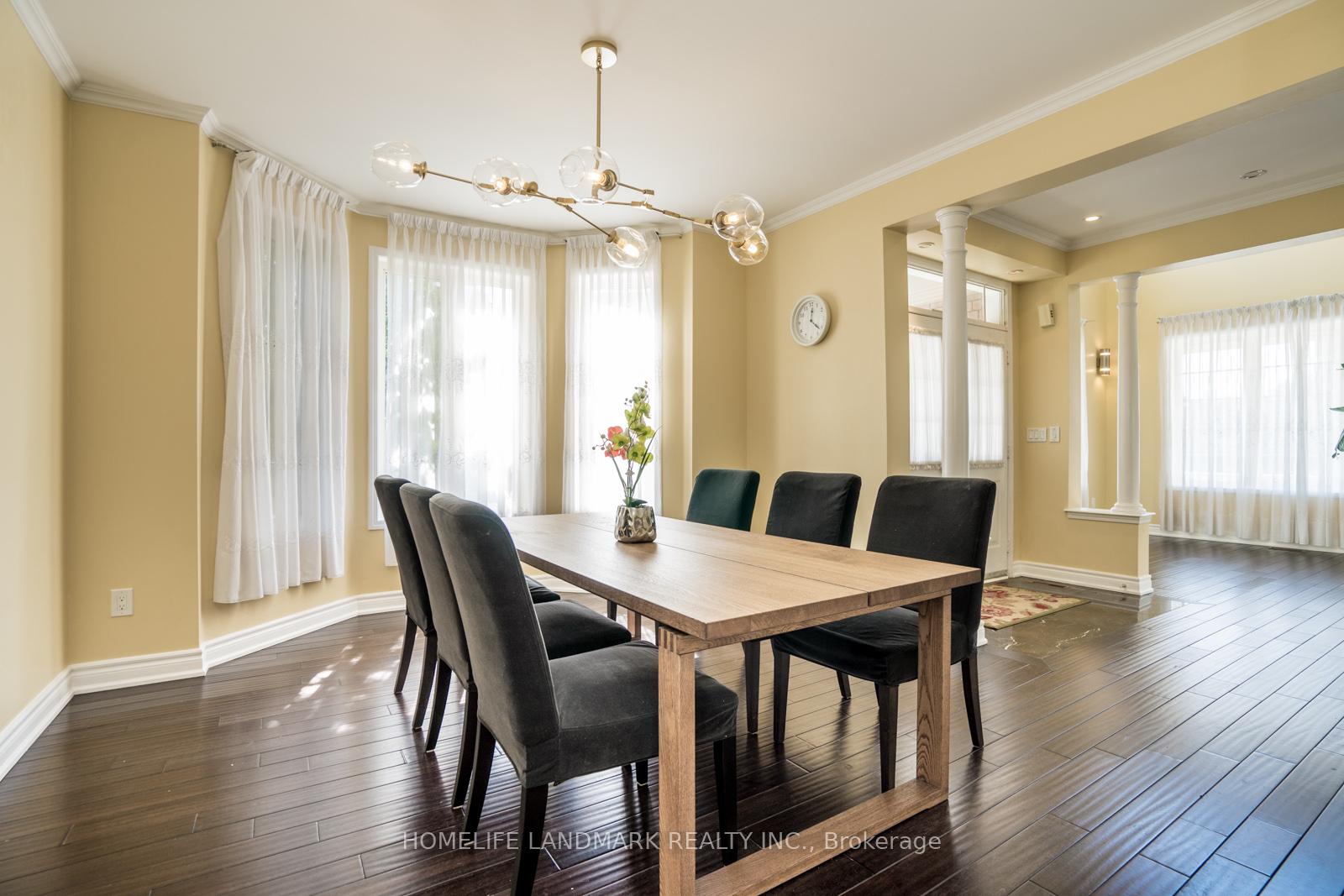 Photo 5 of 603 William Berczy Boulevard, Markham, Berczy — HOMEH