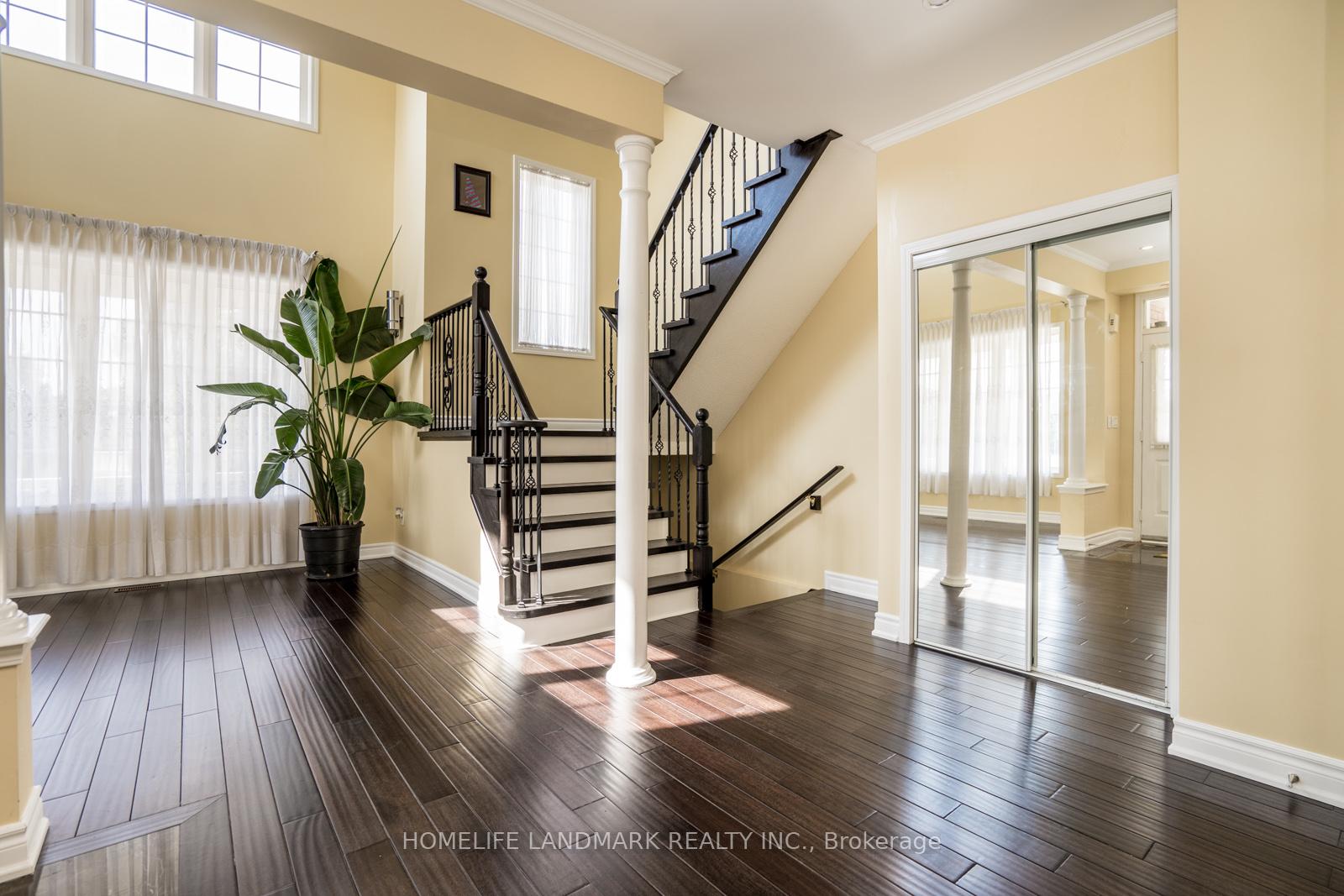 Photo 9 of 603 William Berczy Boulevard, Markham, Berczy — HOMEH