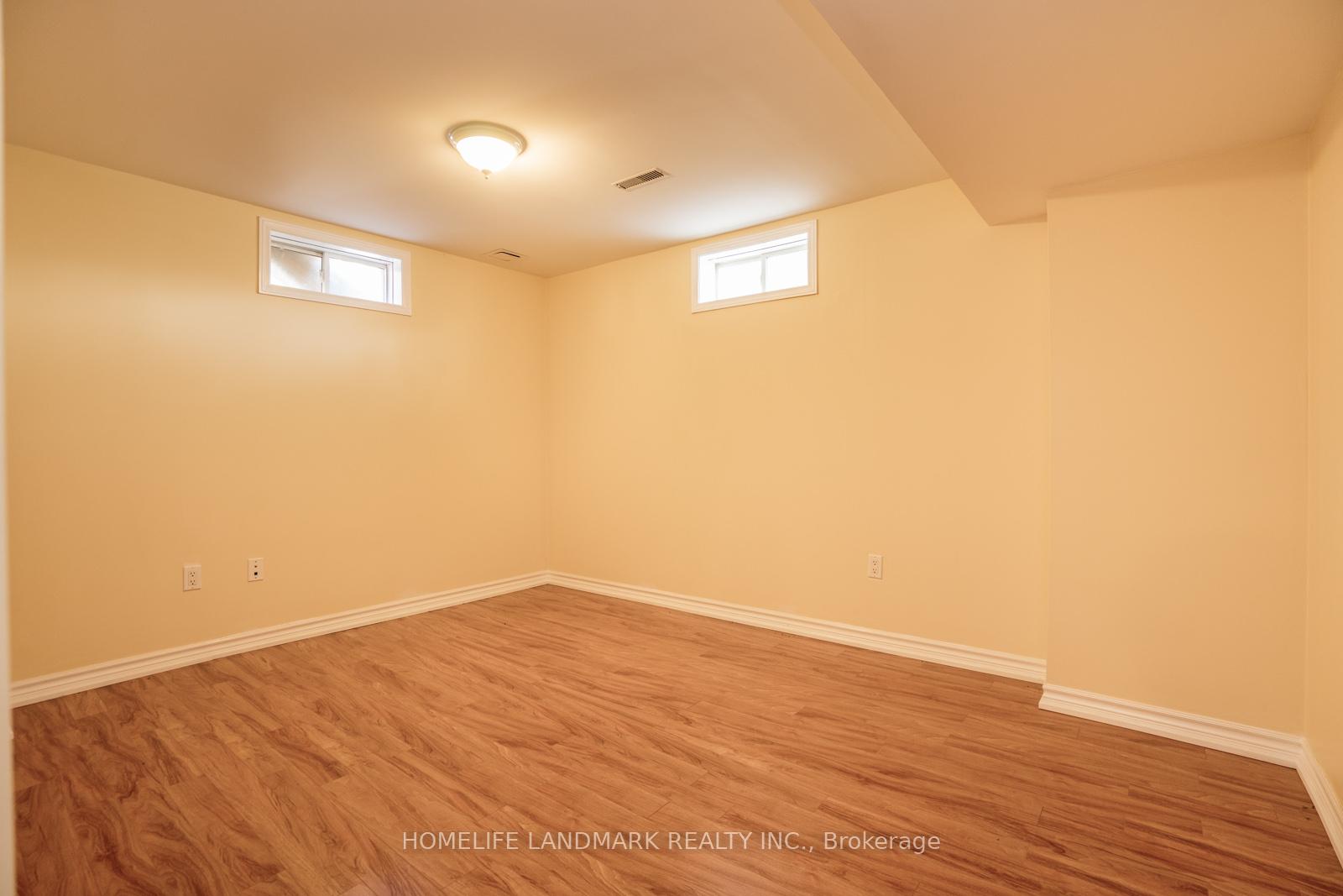 Photo 20 of 603 William Berczy Boulevard, Markham, Berczy — HOMEH