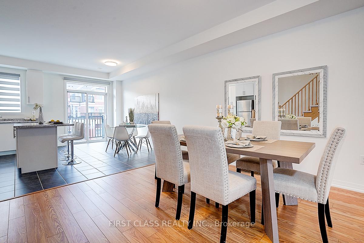 Photo 15 of 30 Sissons Way, Markham, Cedar Grove — HOMEH