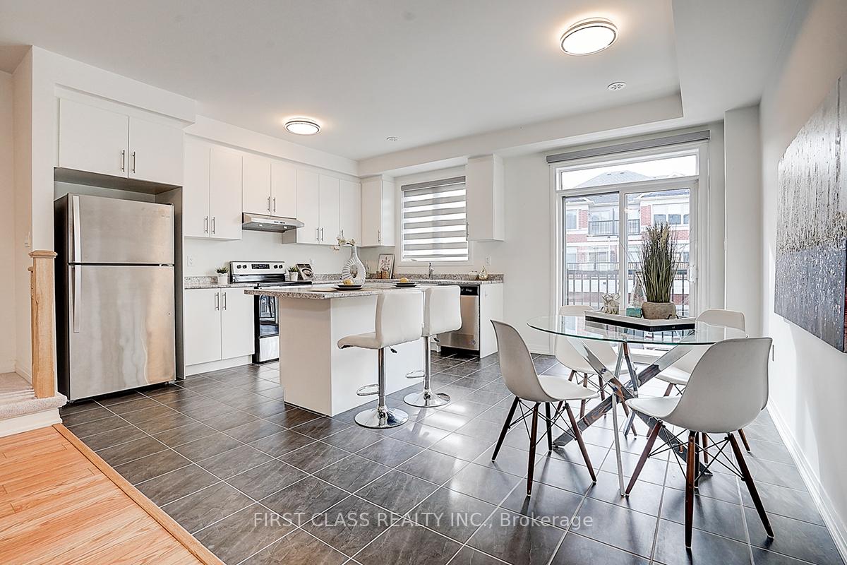 Photo 16 of 30 Sissons Way, Markham, Cedar Grove — HOMEH