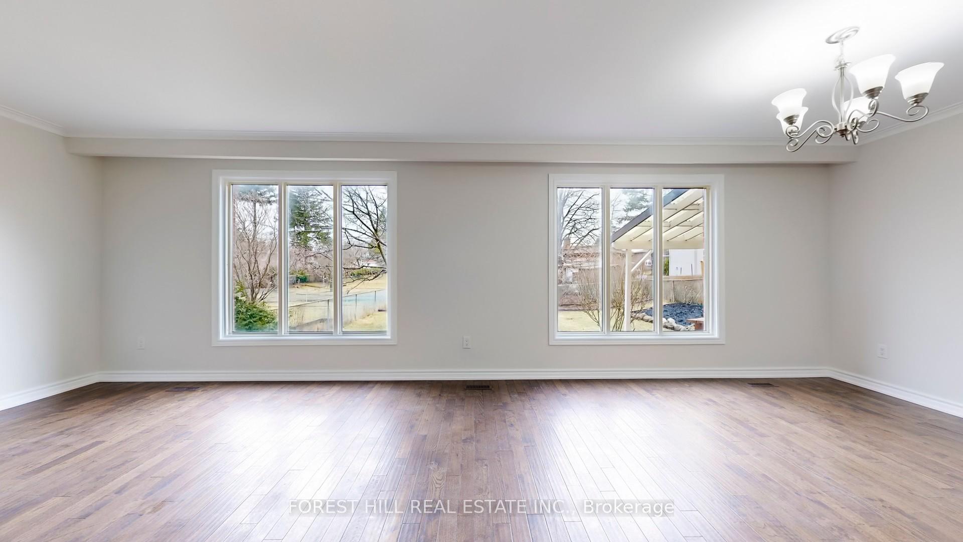Photo 4 of 6 Mira Road, Markham, Thornhill — HOMEH