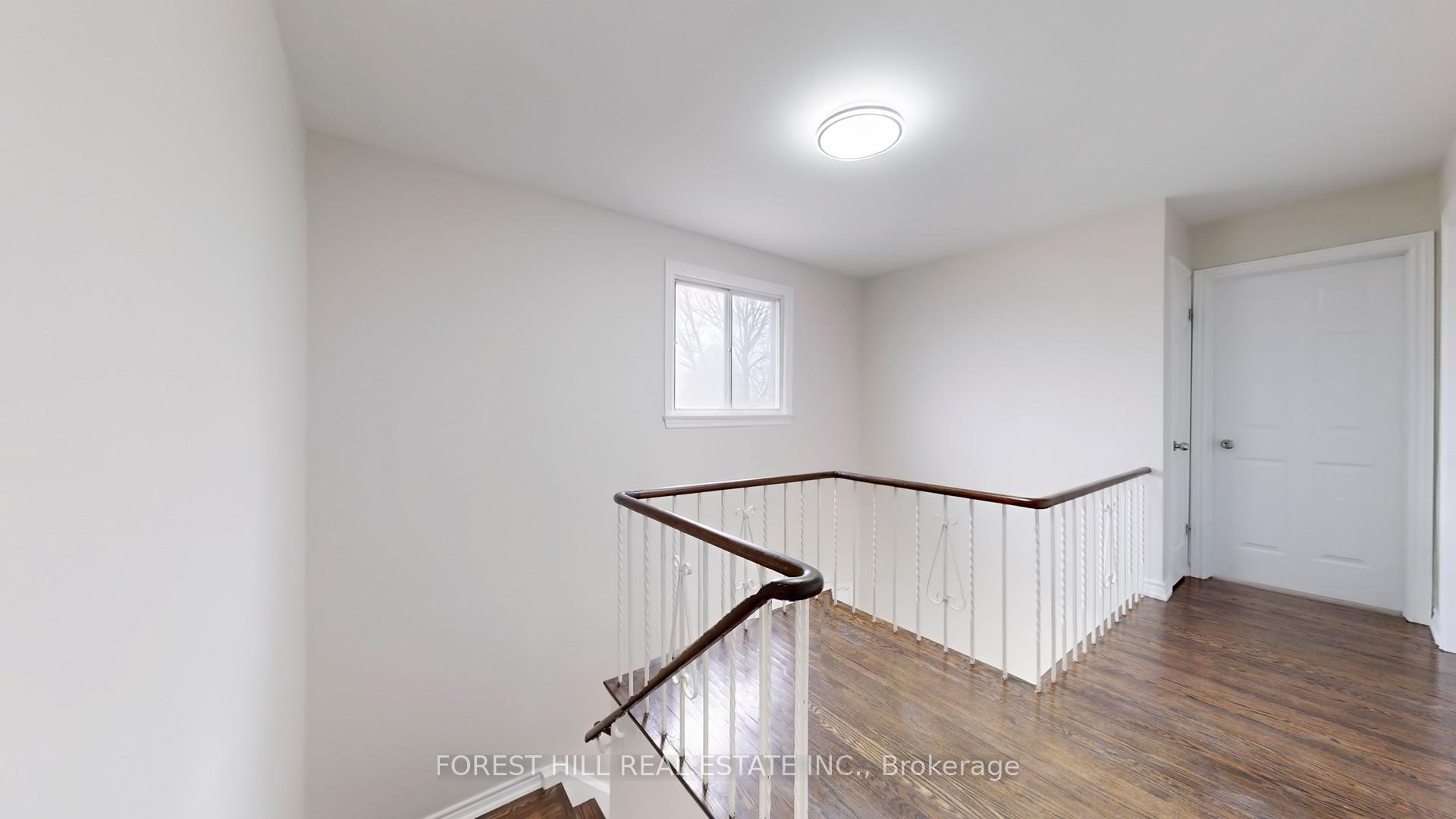 Photo 12 of 6 Mira Road, Markham, Thornhill — HOMEH