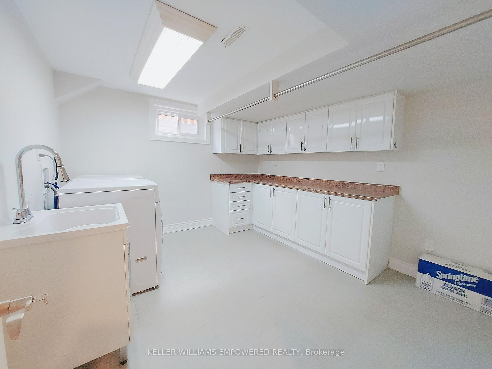 Photo 30 of 76 Mowatt Court, Markham, Thornlea — HOMEH