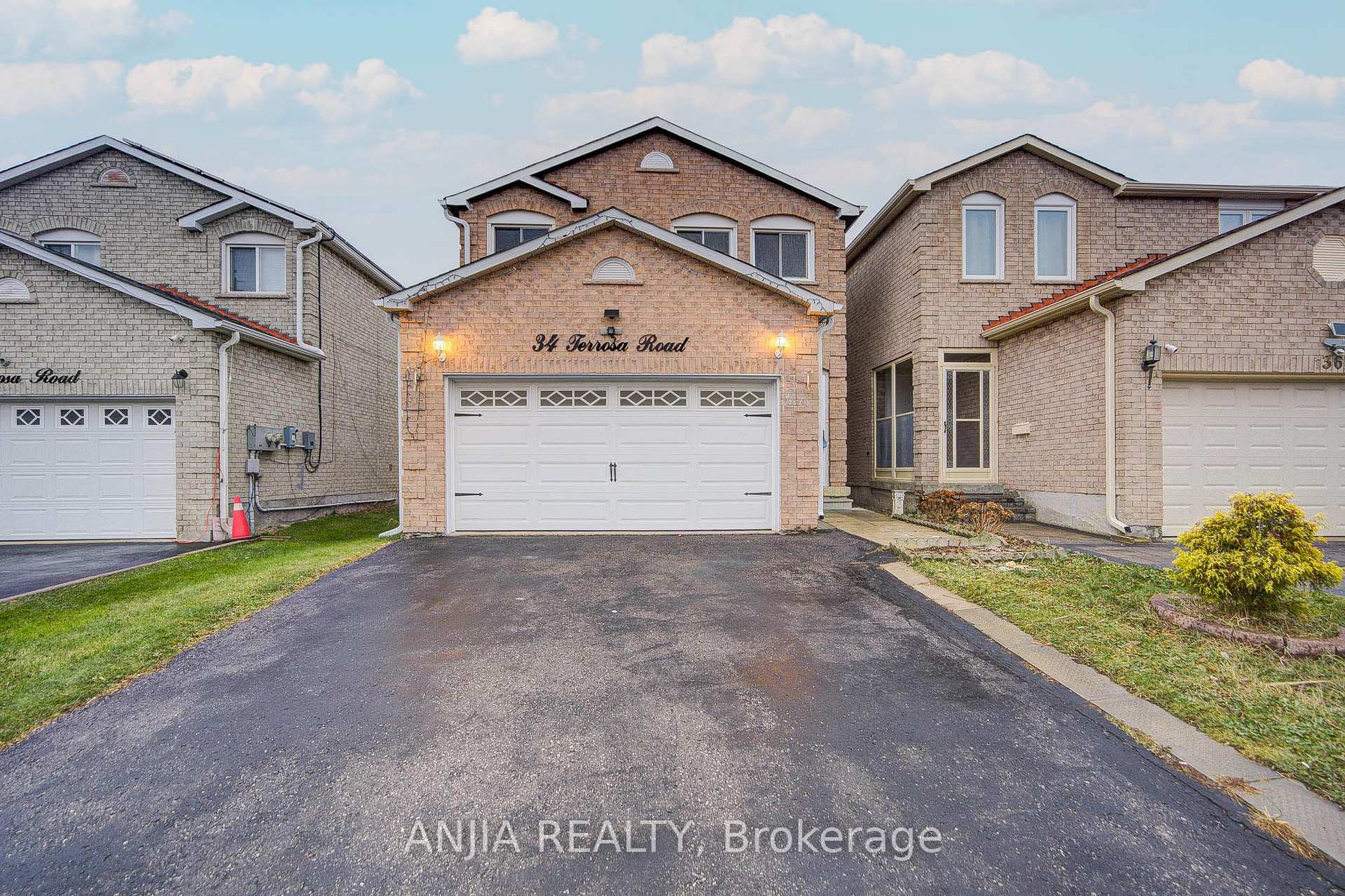 Front of 34 Terrosa Road