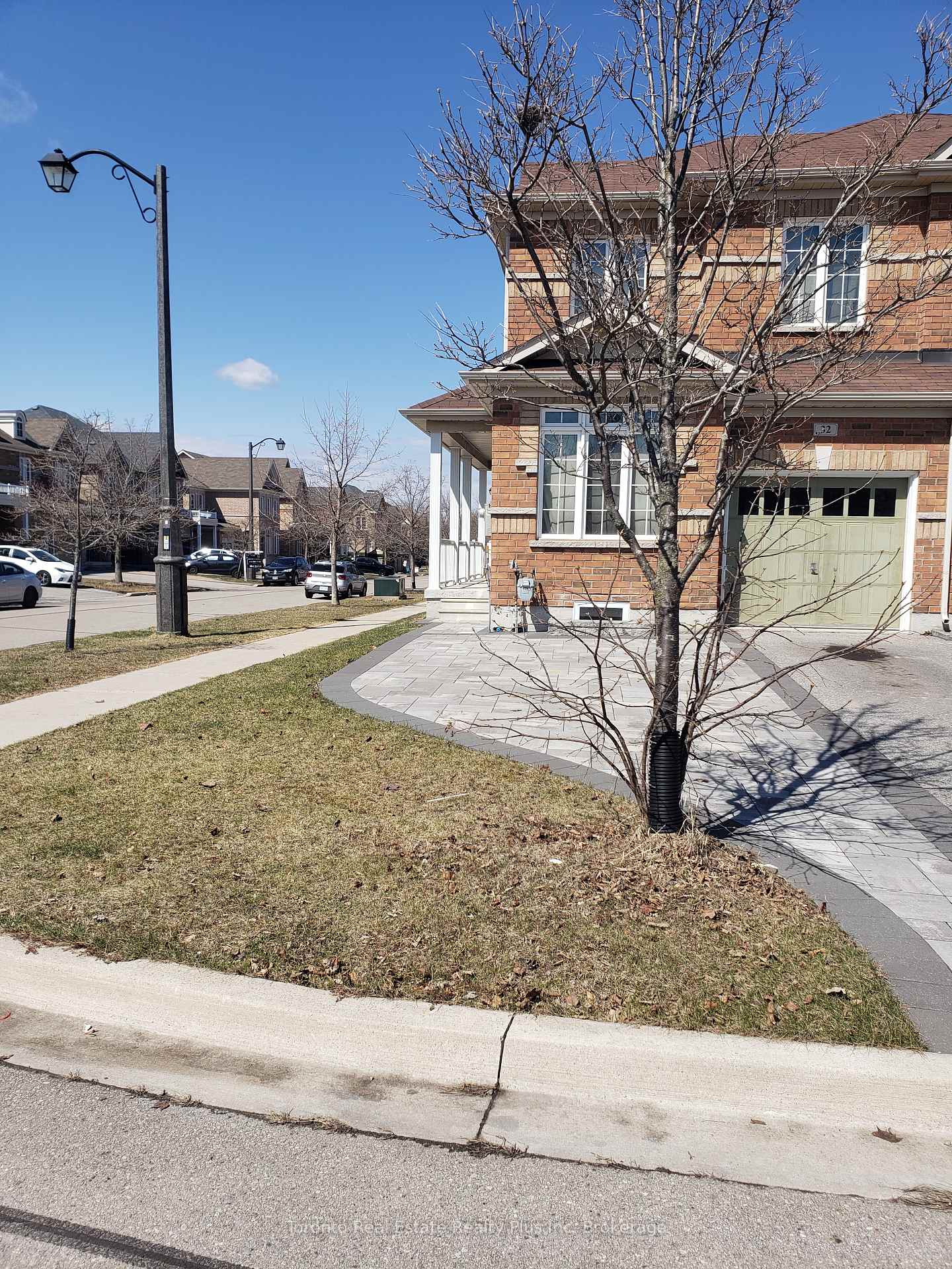 Front of 32 Turnhouse Crescent