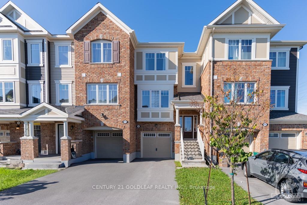 Front of 102 Gelderland Way