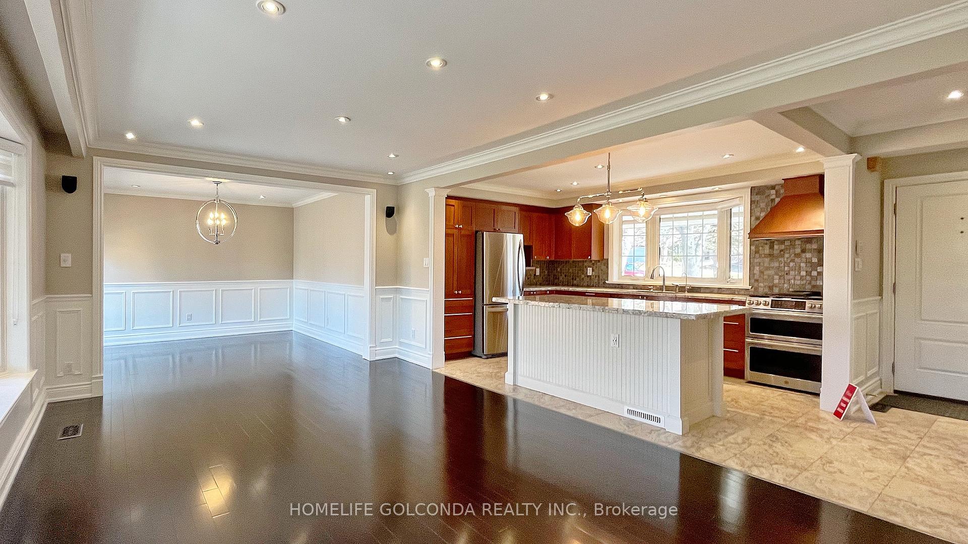 Photo 8 of 10 Willowgate Drive, Markham, Bullock — HOMEH