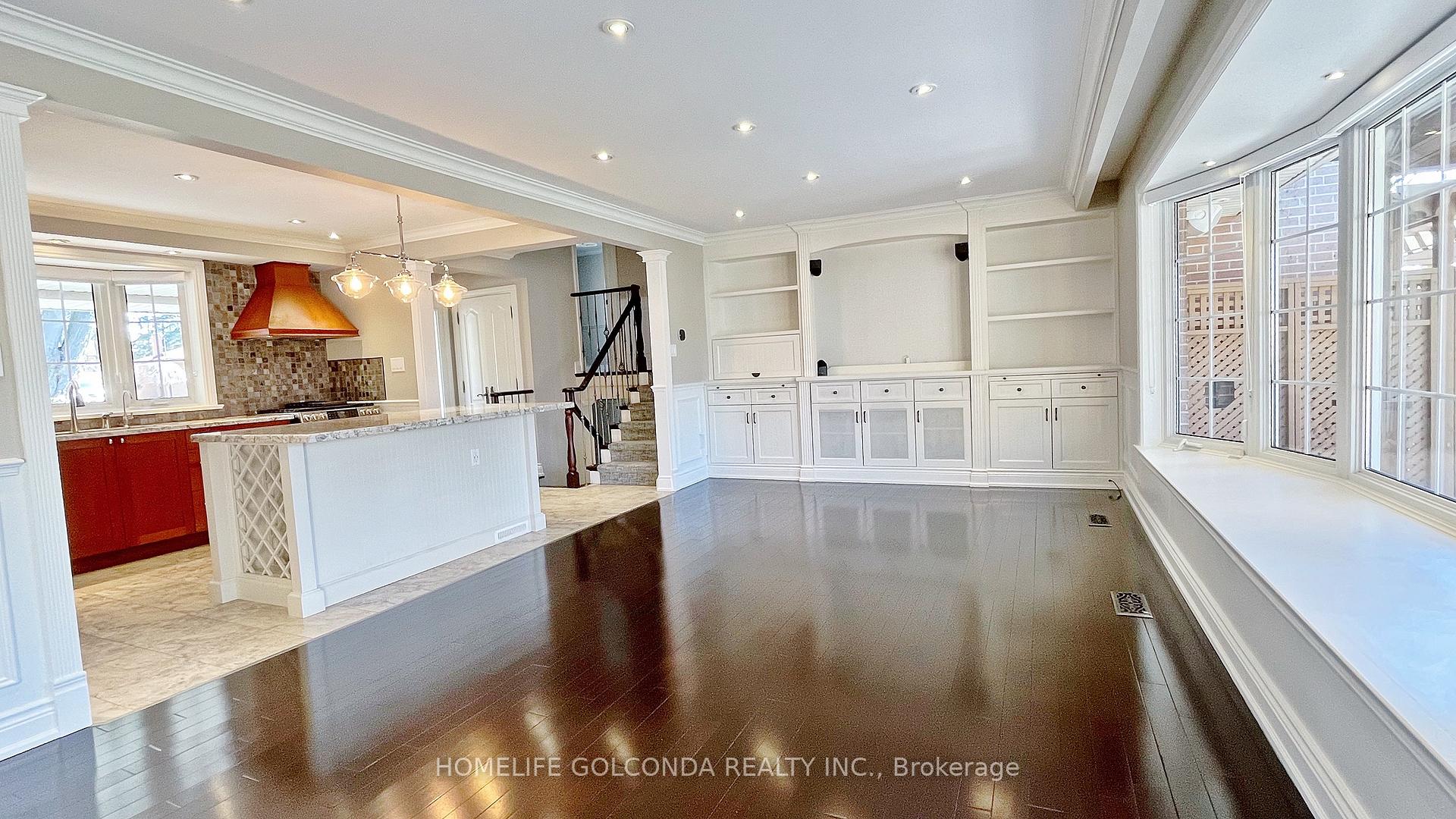 Photo 9 of 10 Willowgate Drive, Markham, Bullock — HOMEH