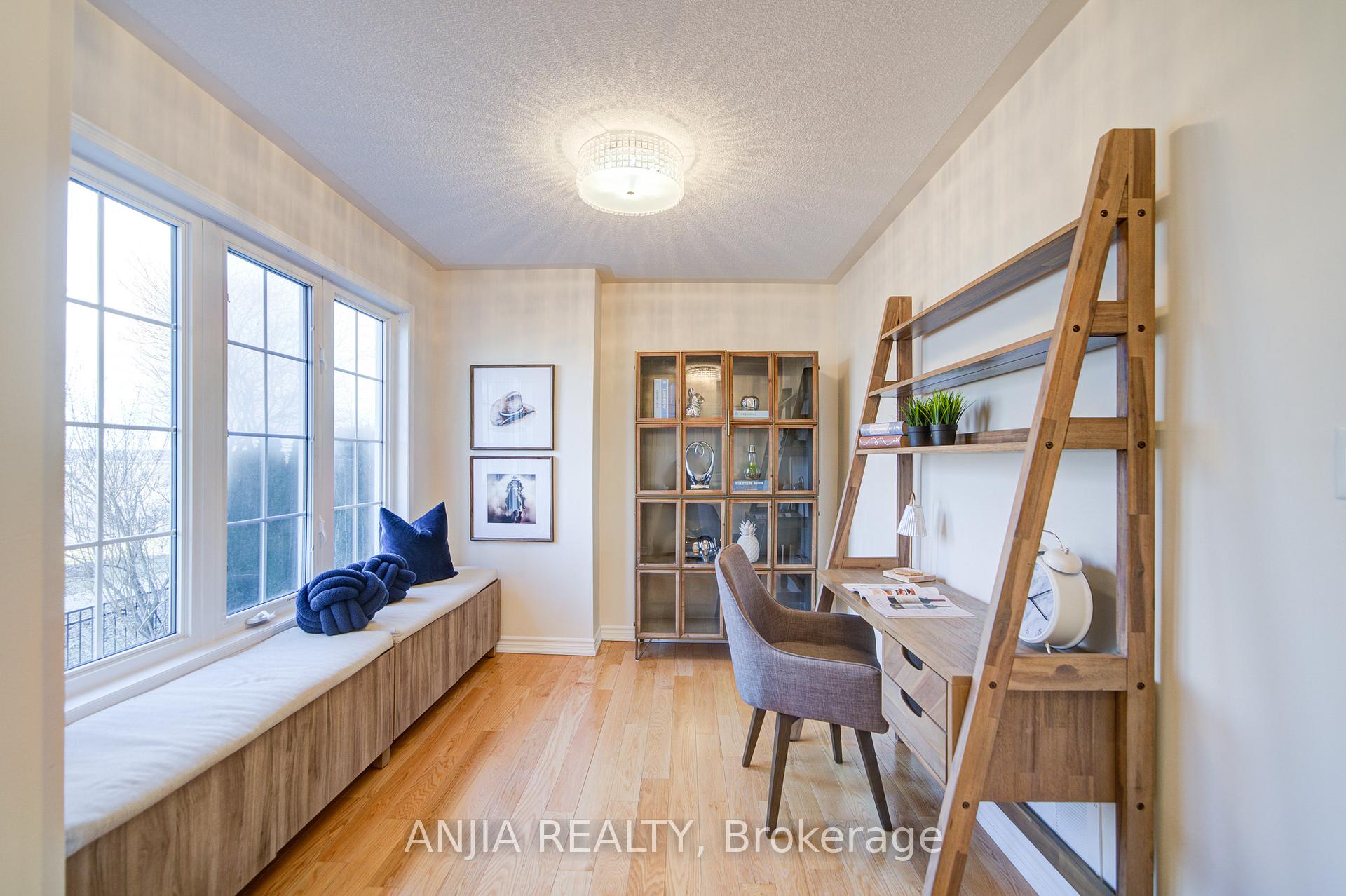 Photo 11 of 56 Old Oak Lane, Markham, Cornell — HOMEH