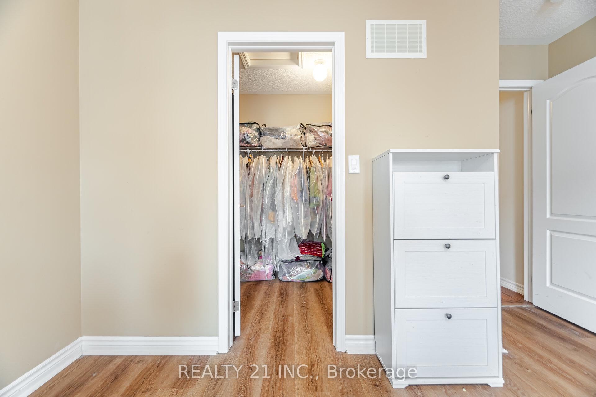 Photo 21 of 522 Bartleman Terrace, Milton, Coates — HOMEH