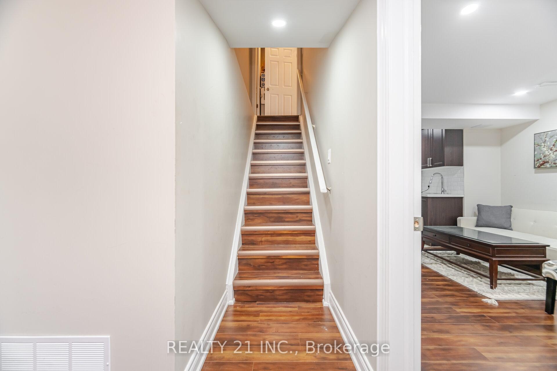 Photo 32 of 522 Bartleman Terrace, Milton, Coates — HOMEH