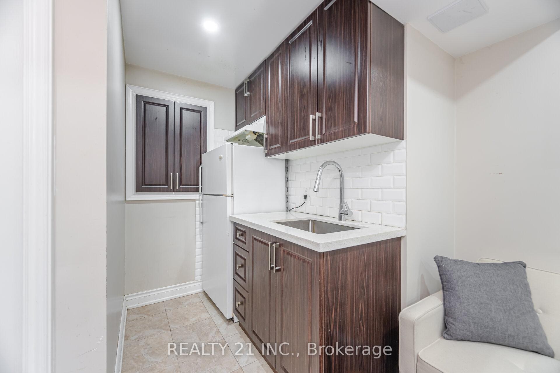 Photo 36 of 522 Bartleman Terrace, Milton, Coates — HOMEH