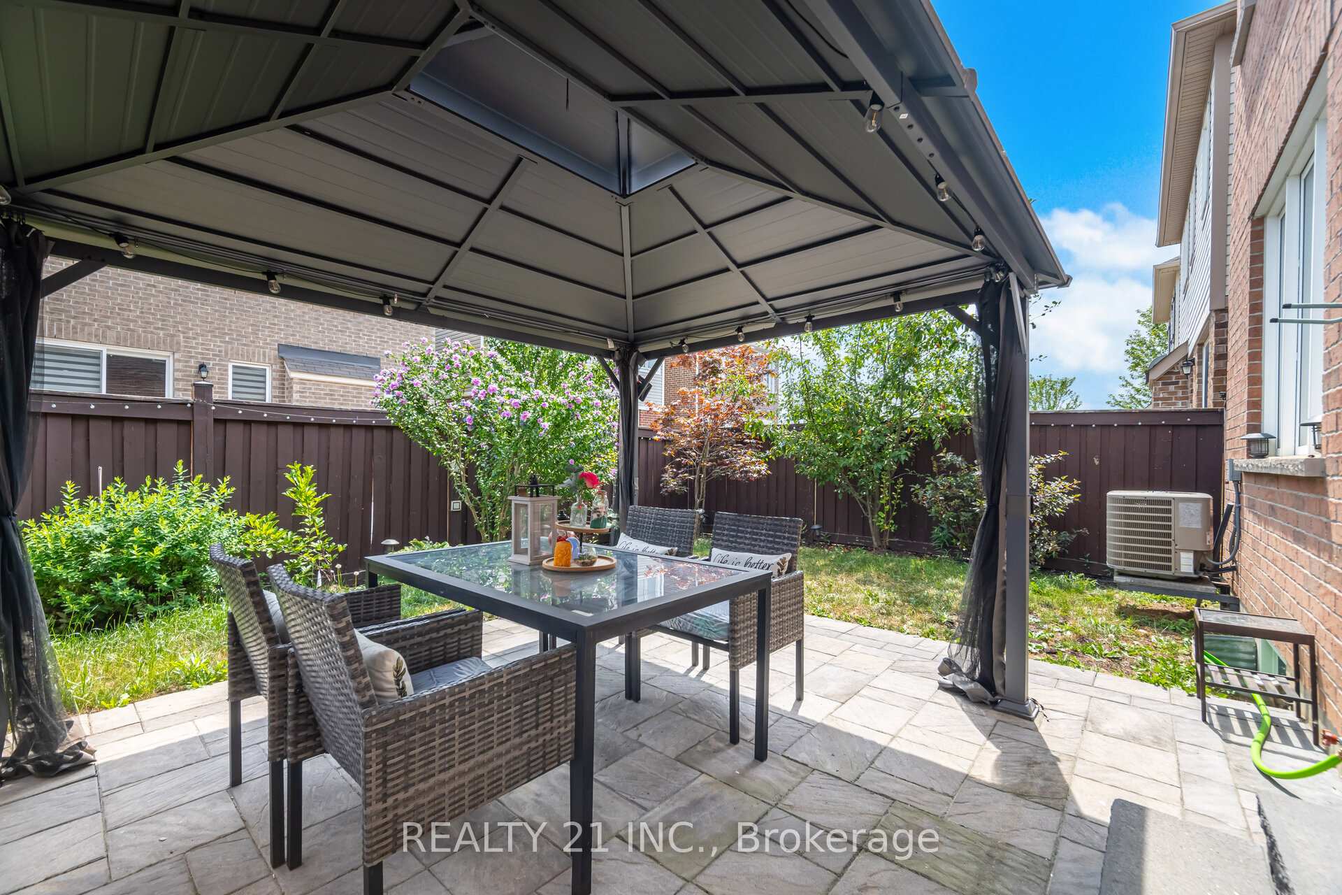 Photo 43 of 522 Bartleman Terrace, Milton, Coates — HOMEH