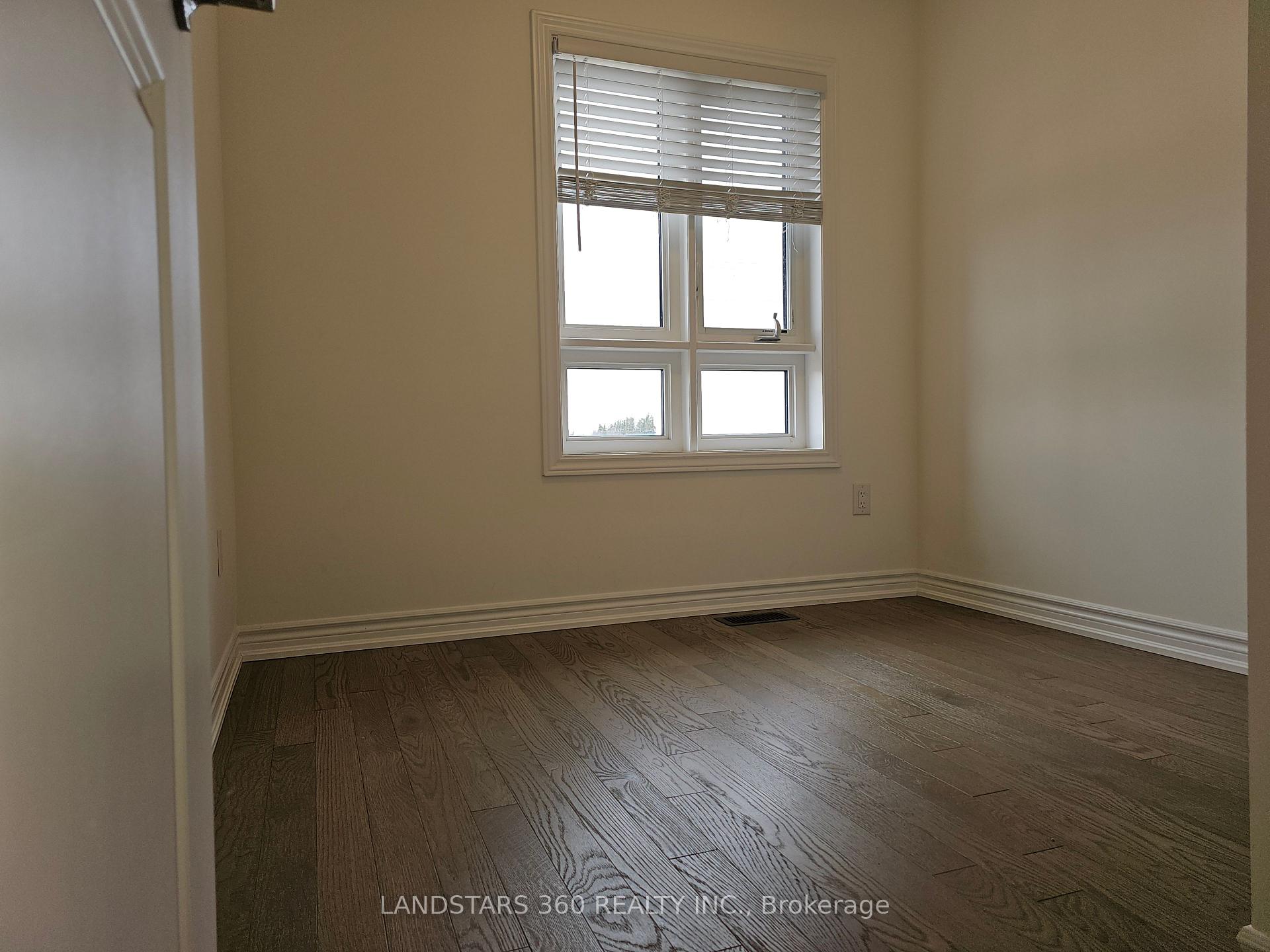 Photo 15 of 22 Chicago Lane, Markham, Wismer — HOMEH