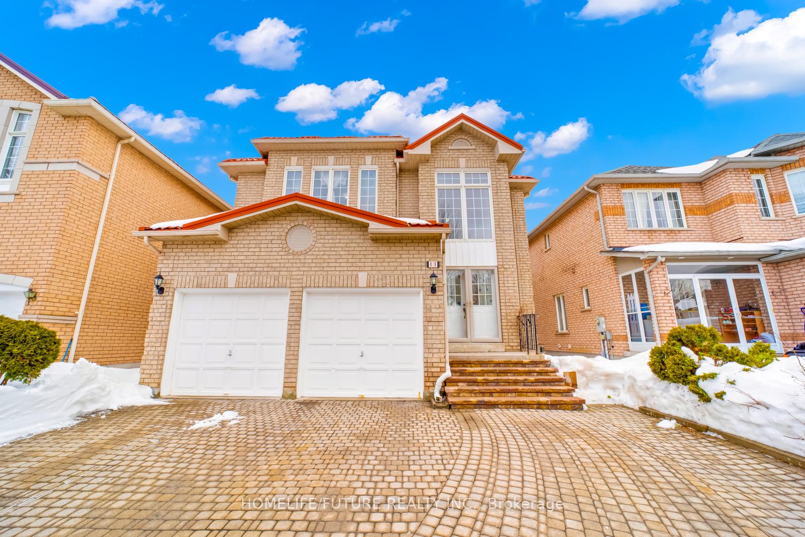 Photo 1 of 11 Ferncliffe Crescent, Markham, Cedarwood — HOMEH