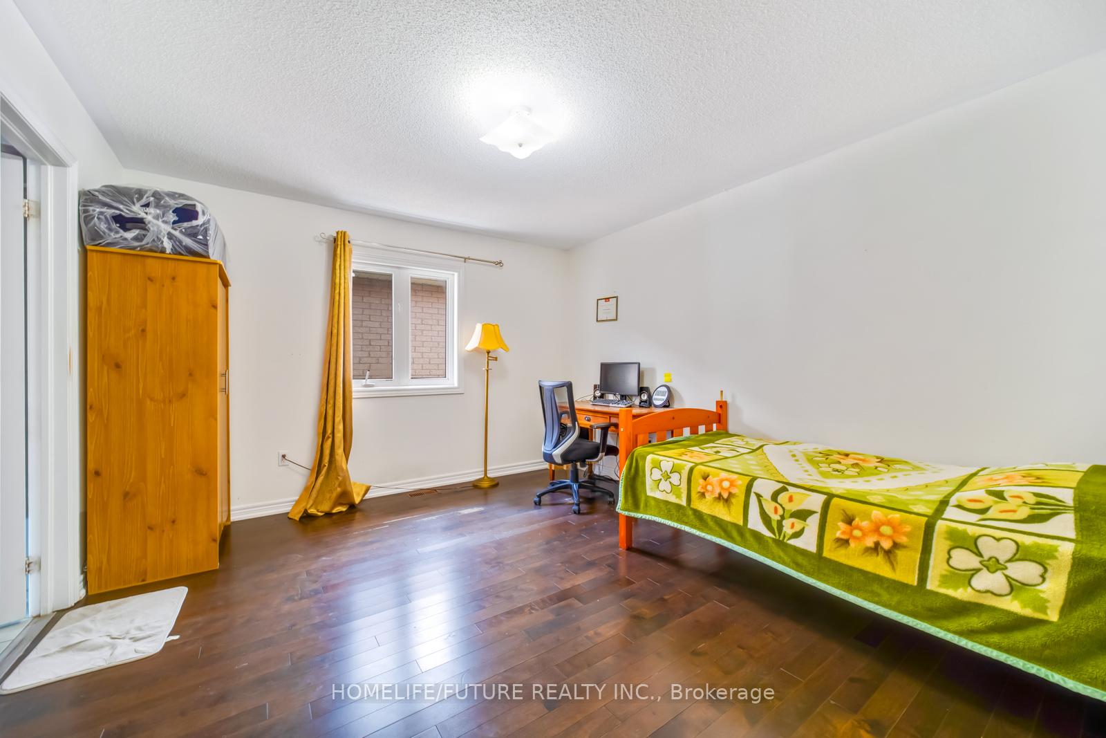 Photo 30 of 11 Ferncliffe Crescent, Markham, Cedarwood — HOMEH