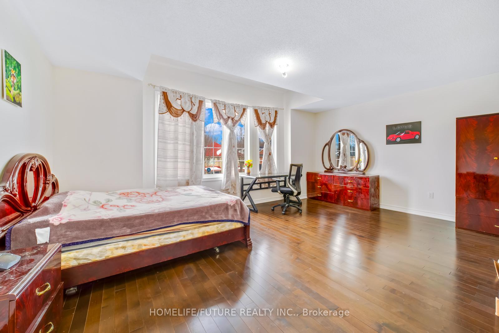 Photo 34 of 11 Ferncliffe Crescent, Markham, Cedarwood — HOMEH