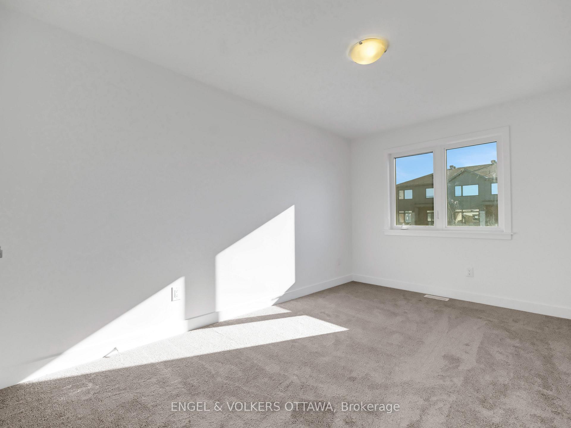 Photo 29 of 803 Anciano Crescent, Ottawa, Kanata - Emerald Meadows/Trailwest — HOMEH