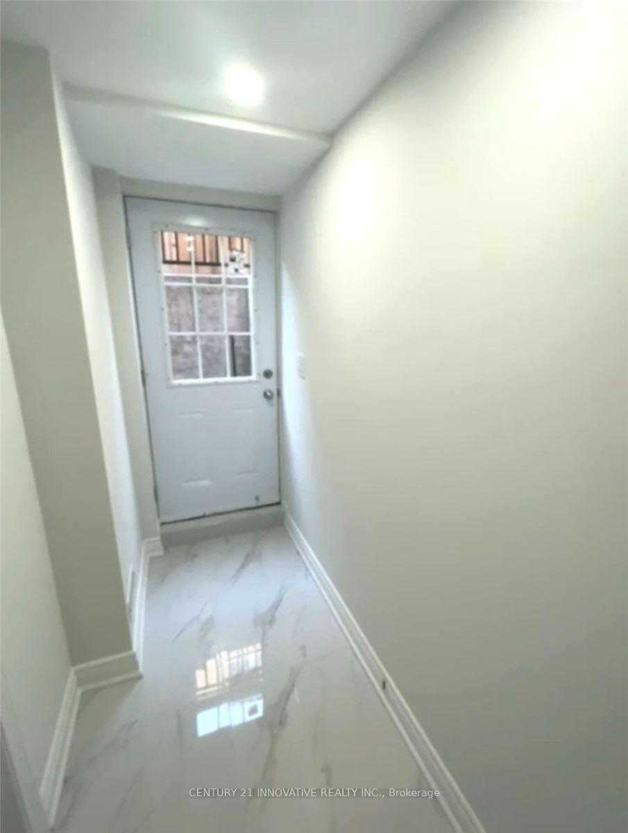 Photo 1 of Unit Basement, 150 Highglen Avenue, Markham, Milliken Mills East — HOMEH