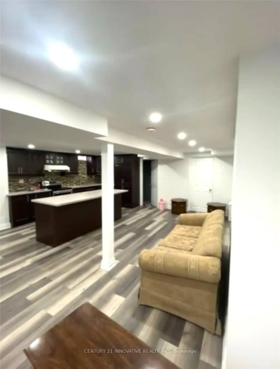 Photo 3 of Unit Basement, 150 Highglen Avenue, Markham, Milliken Mills East — HOMEH