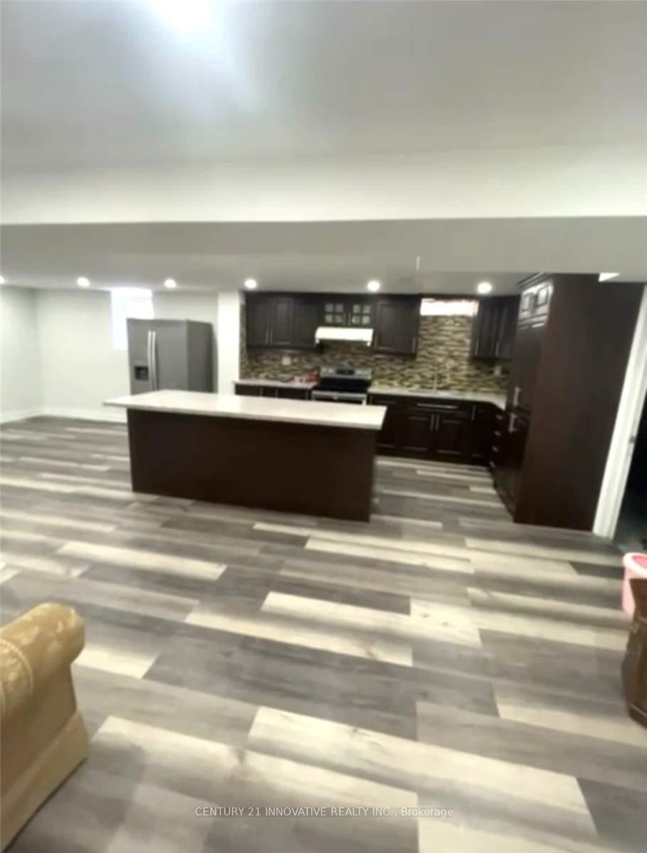 Photo 5 of Unit Basement, 150 Highglen Avenue, Markham, Milliken Mills East — HOMEH