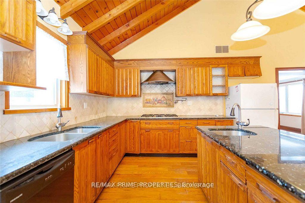 Photo 13 of 7635 Highway 7 E, Markham, Rural Markham — HOMEH