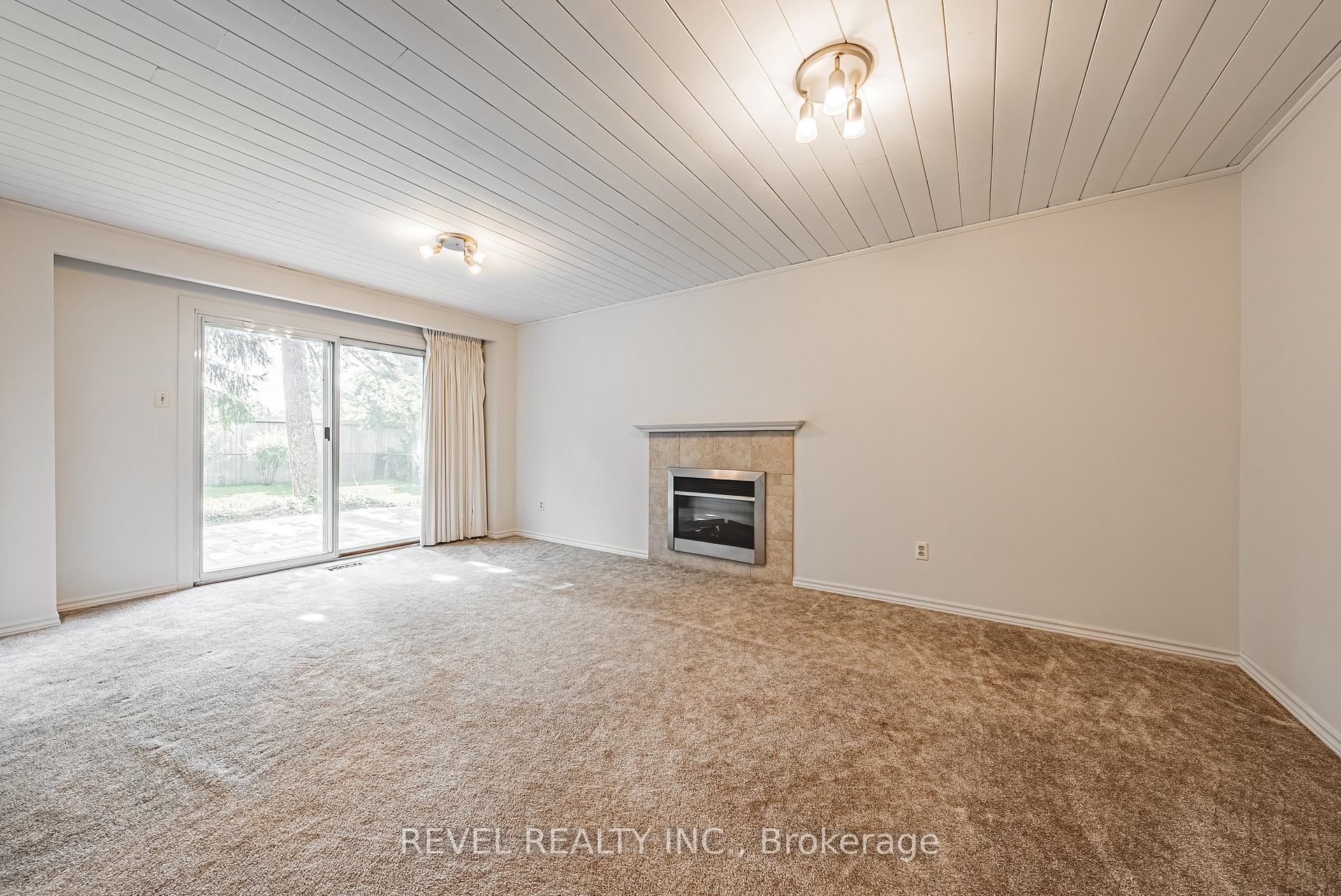 Photo 10 of 594 Moorelands Crescent, Milton, Timberlea — HOMEH