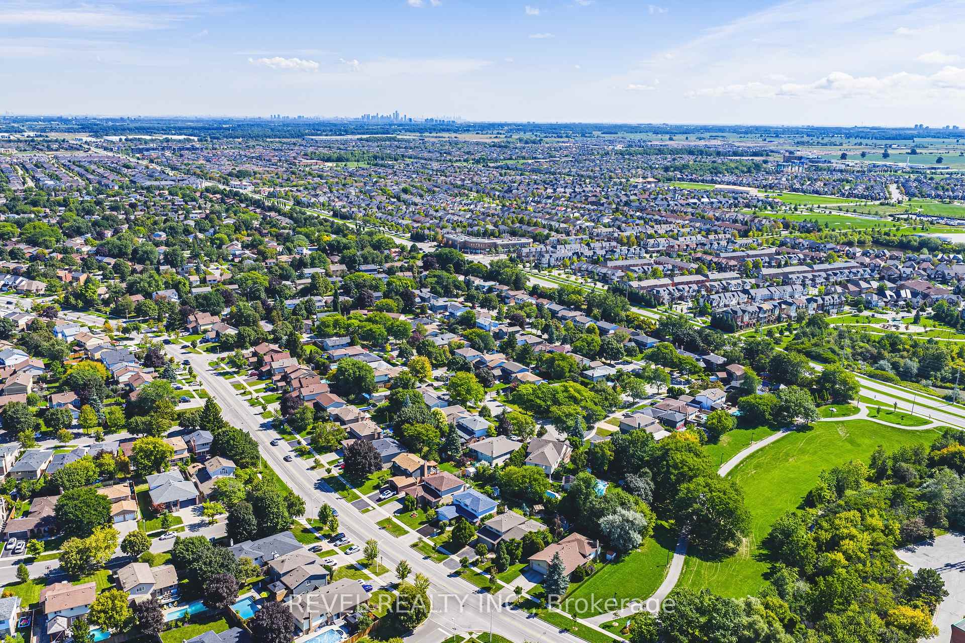 Photo 40 of 594 Moorelands Crescent, Milton, Timberlea — HOMEH