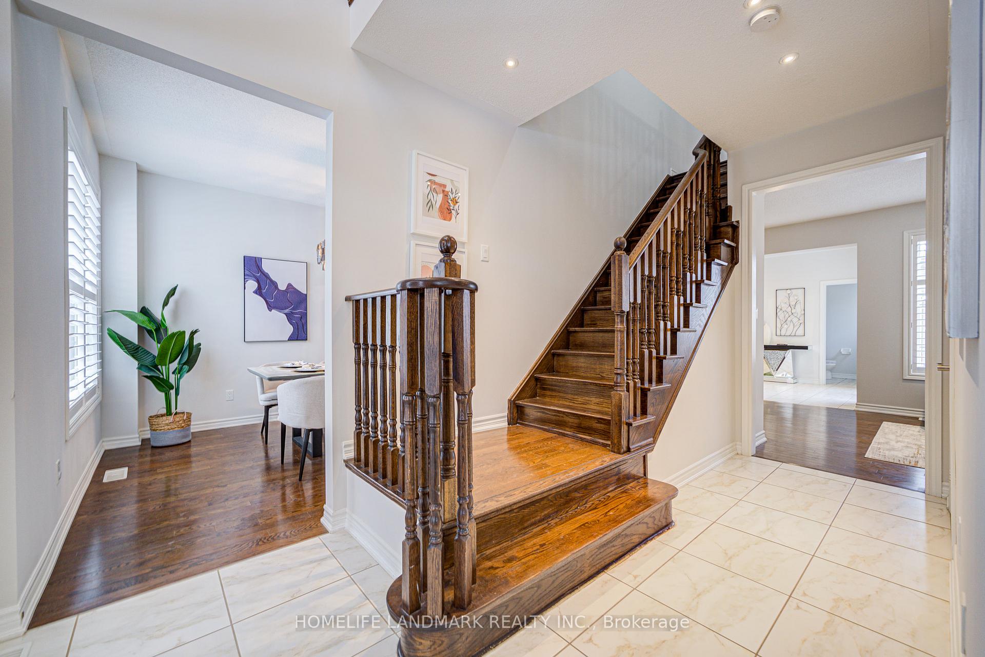 Photo 5 of 131 Reflection Road, Markham, Cathedraltown — HOMEH