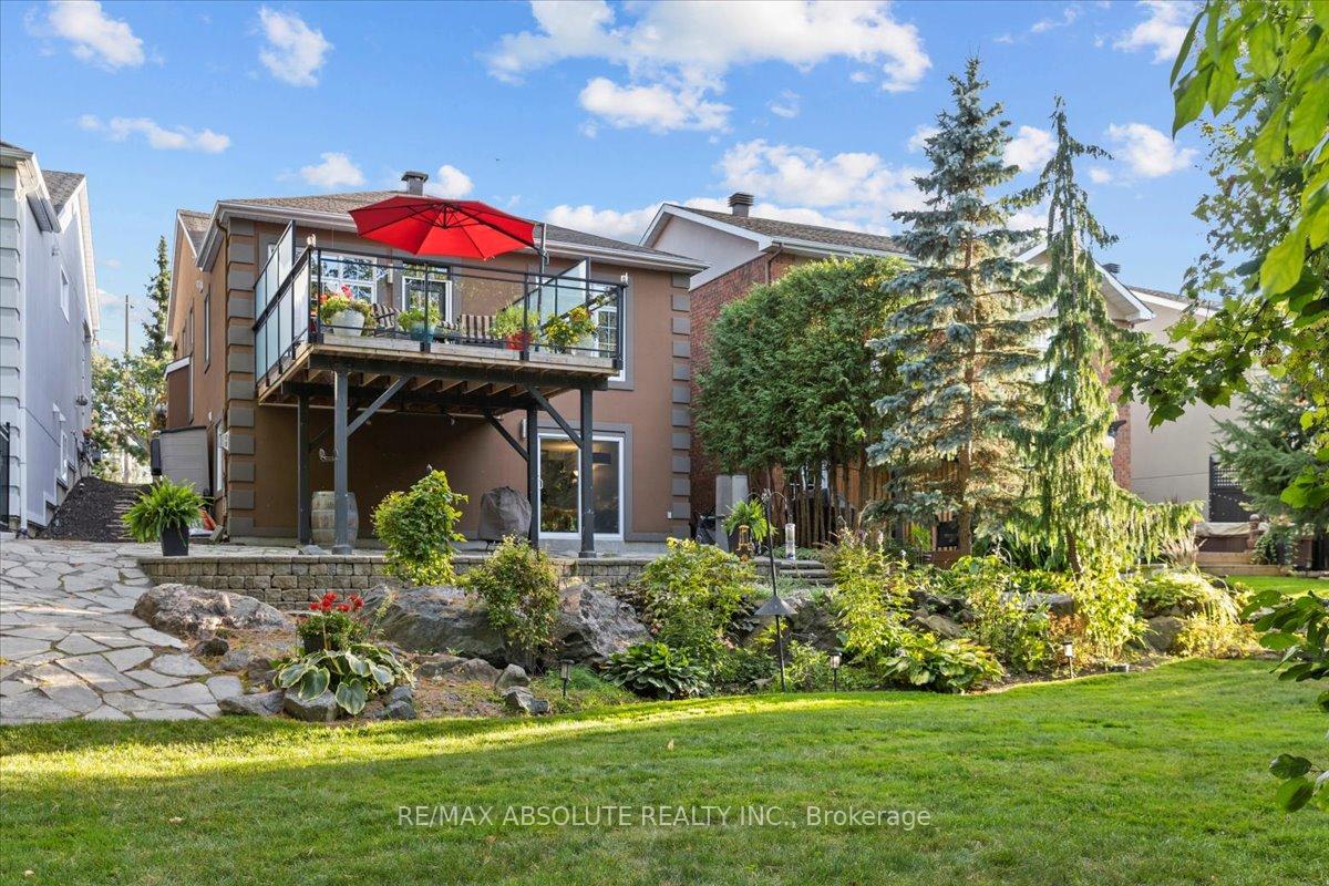 Photo 4 of 54 Stonecroft Terrace, Ottawa, Kanata - Kanata Lakes/Heritage Hills — HOMEH