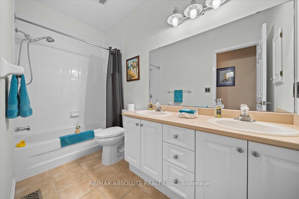 Photo 28 of 54 Stonecroft Terrace, Ottawa, Kanata - Kanata Lakes/Heritage Hills — HOMEH