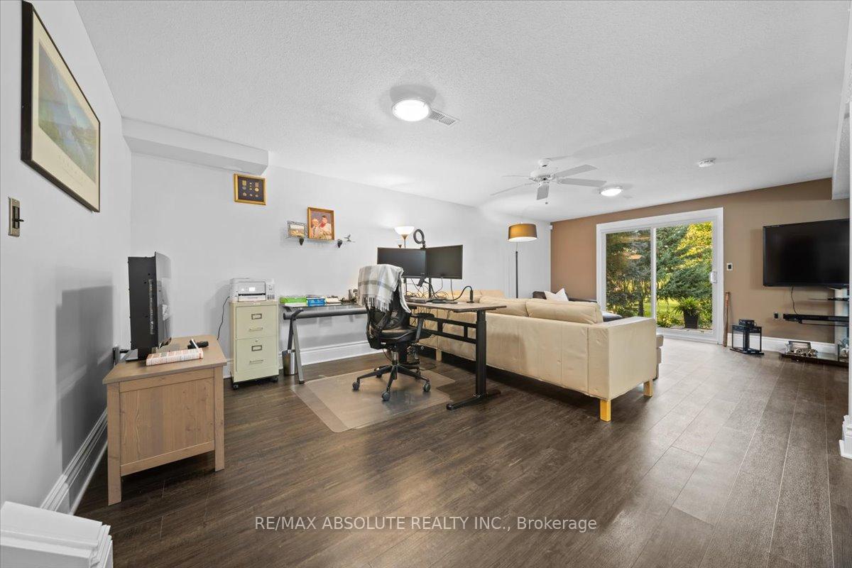 Photo 31 of 54 Stonecroft Terrace, Ottawa, Kanata - Kanata Lakes/Heritage Hills — HOMEH