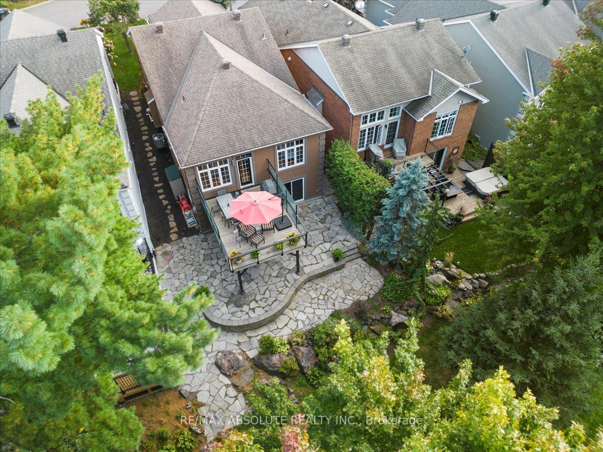 Photo 37 of 54 Stonecroft Terrace, Ottawa, Kanata - Kanata Lakes/Heritage Hills — HOMEH