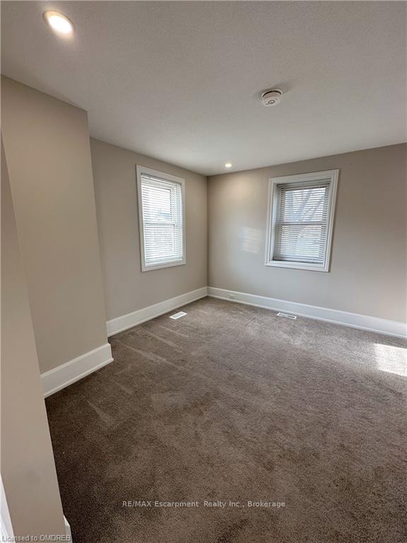 Photo 10 of 356 Dundas Street E, Hamilton, Waterdown — HOMEH