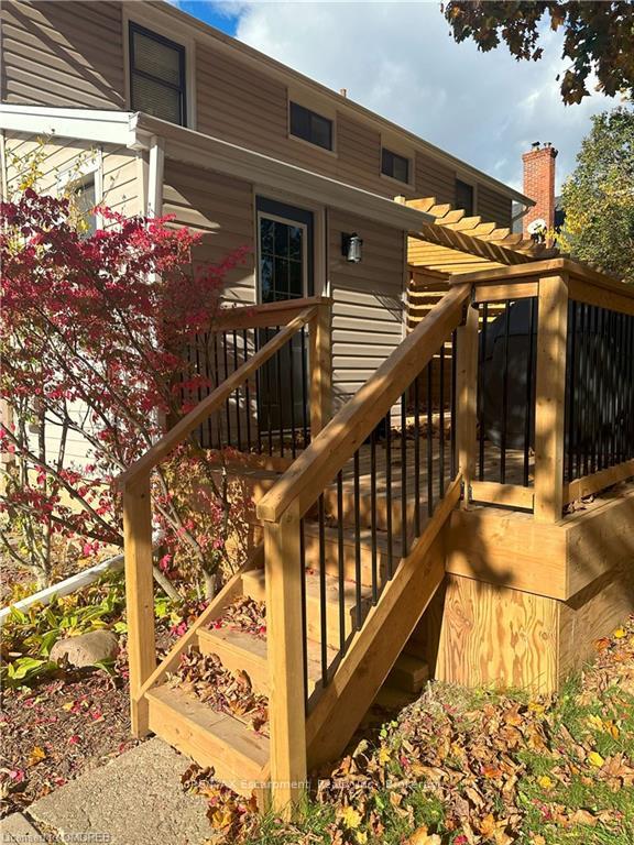 Photo 13 of 356 Dundas Street E, Hamilton, Waterdown — HOMEH