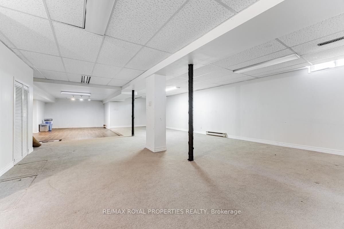 Photo 24 of 101 Forbes Crescent, Markham, Milliken Mills East — HOMEH