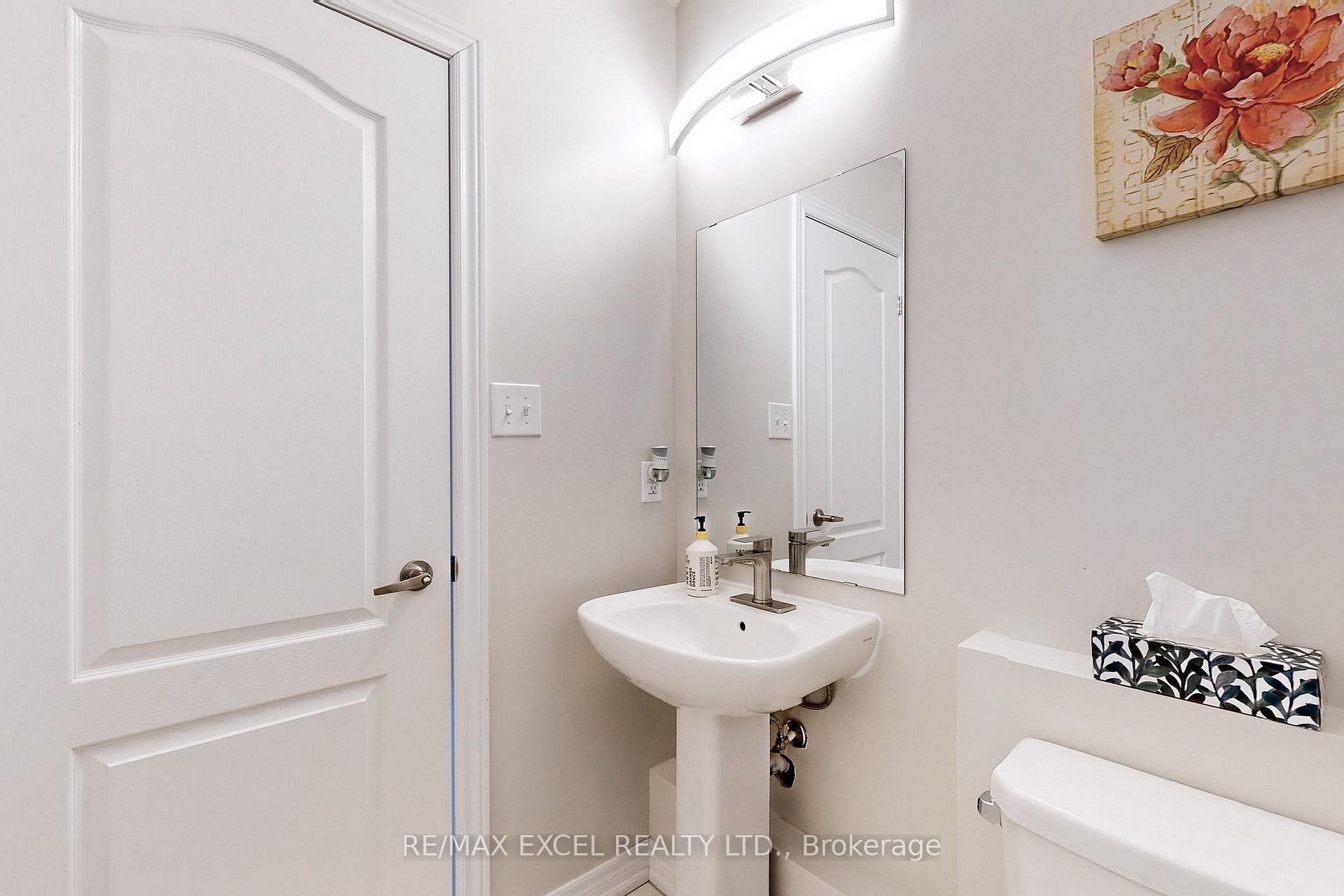 Photo 5 of 576 William Forster Road, Markham, Cornell — HOMEH