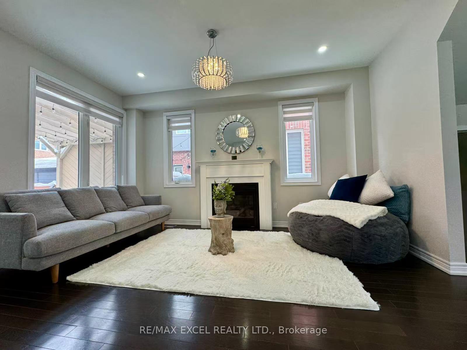 Photo 10 of 576 William Forster Road, Markham, Cornell — HOMEH