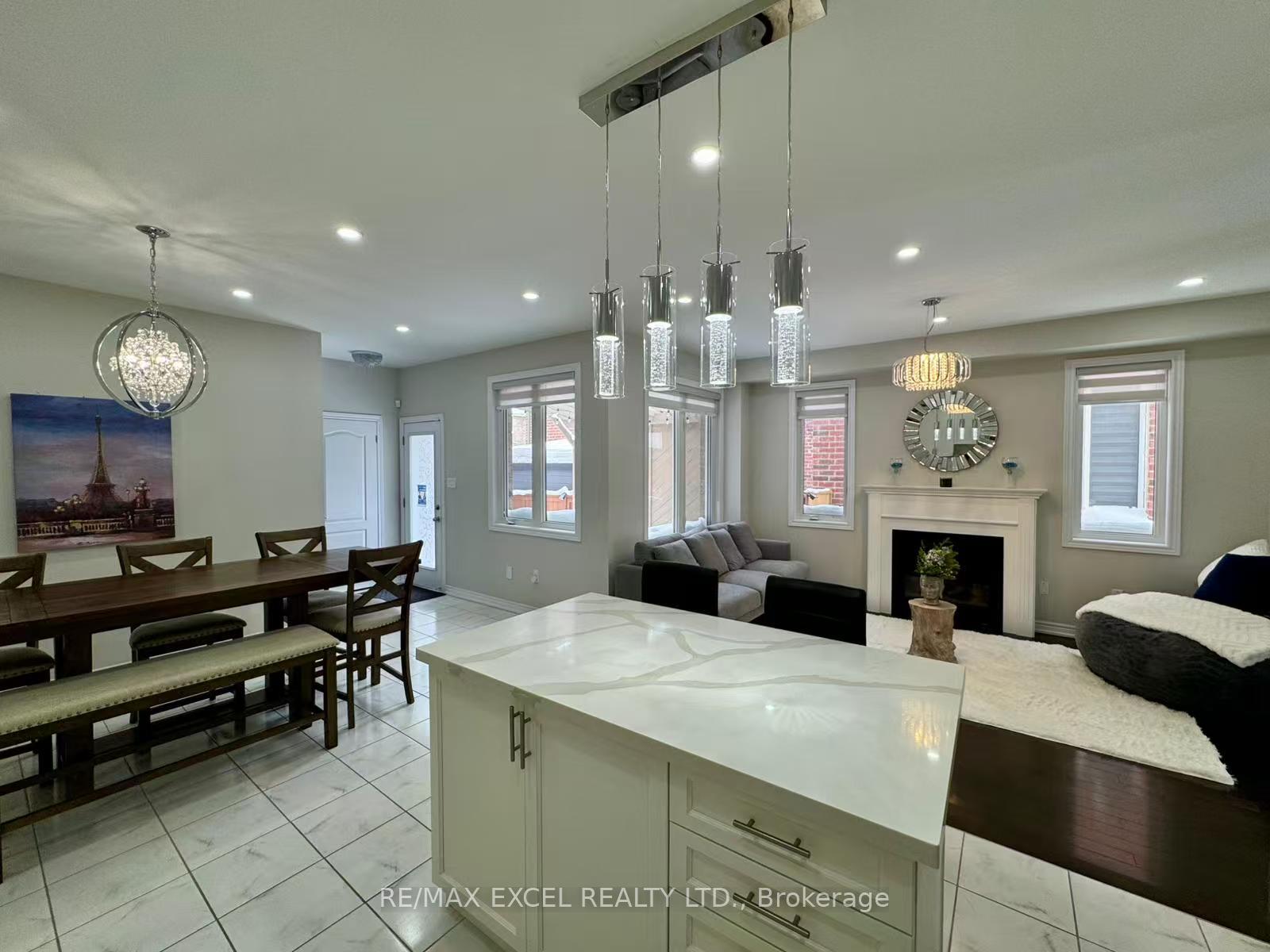 Photo 13 of 576 William Forster Road, Markham, Cornell — HOMEH