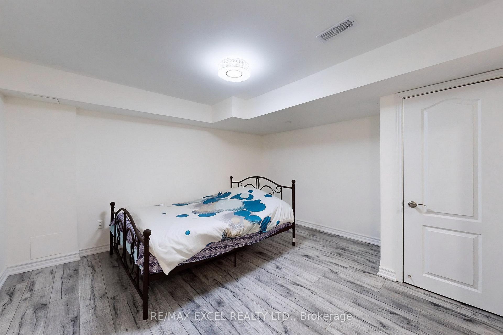 Photo 35 of 576 William Forster Road, Markham, Cornell — HOMEH